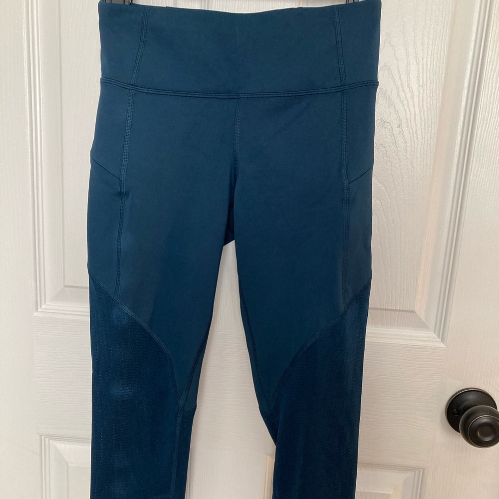 Athleta Cropped Leggings XS